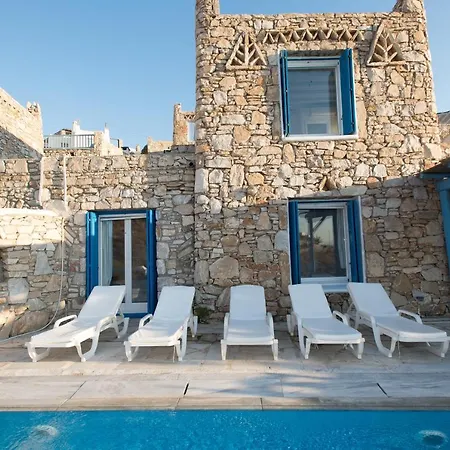 Pirgaki Villa *
