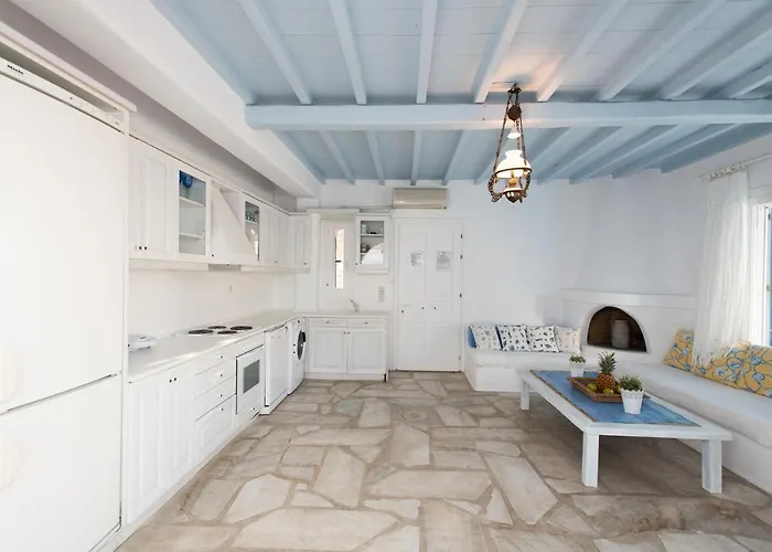 Pirgaki * Ornos (Mykonos)